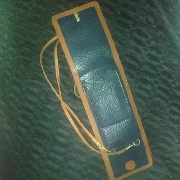 DOONEY & BOURKE Wallet - Picture 4 of 4